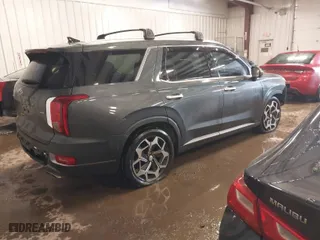 2022 Hyundai Palisade Calligraphy with VIN KM8R7DHE0NU418340, listed as a IAAI auction lot 41422759 with 21,501 mi miles. Bid and sale history available at carsss.com. Image 4.
