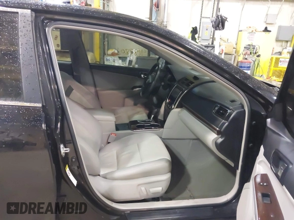 2012 Toyota Camry L with VIN 4T1BF1FK3CU604219, listed as a IAAI auction lot 41898011 with 121,062 mi miles. Bid and sale history available at carsss.com. Image 5.