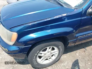 2002 Jeep Grand Cherokee Laredo with VIN 1J8GW48SX2C270339, listed as a IAAI auction lot 42390842 with Not provided miles and . Bid and sale history available at DreamBid. Image 17.