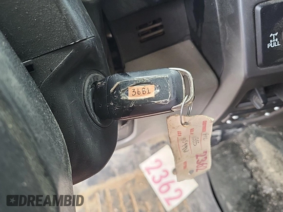 2019 Ford F-250 XL with VIN 1FT7W2BT3KEC61760, listed as a IAAI auction lot 42716762 with 110,167 mi miles and . Bid and sale history available at DreamBid. Image 9.