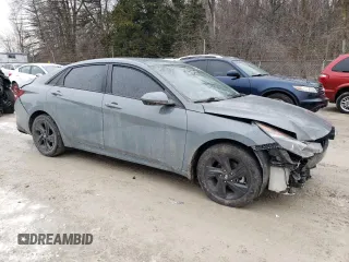 2023 Hyundai Elantra SEL z VIN KMHLM4AG3PU381197, wystawiony jako Copart lot #44947995 z przebiegiem 39 862 mil mil oraz Szkoda całkowita • Salvage title. Historia ofert i sprzedaży dostępna na DreamBid. Obrazek 4.