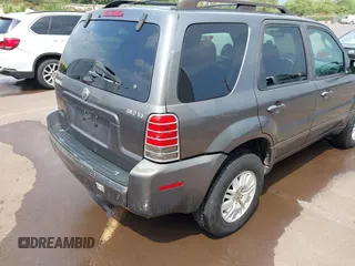 2006 Mercury Mariner Luxury with VIN 4M2YU57166KJ17723, listed as a IAAI auction lot 41818695 with 136,881 mi miles and . Bid and sale history available at DreamBid. Image 6.