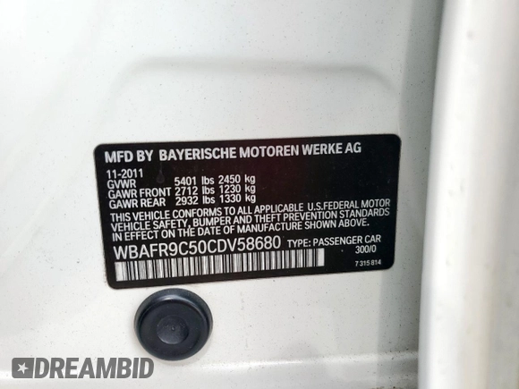 2012 BMW 5 Series 550i z VIN WBAFR9C50CDV58680, wystawiony jako Copart lot #54892735 z przebiegiem 169 263 mil mil oraz Szkoda całkowita • Salvage title. Historia ofert i sprzedaży dostępna na DreamBid. Obrazek 12.