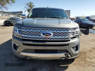 2019 Ford Expedition Platinum с VIN 1FMJU1MT1KEA58042, выставлен на аукционе Copart как лот 57112995 с пробегом 66 764 миль миль и Списание • Salvage title. История ставок и продаж доступна на DreamBid. Изображение 5.