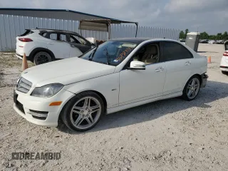 2012 Mercedes-Benz C 250 Sport z VIN WDDGF4HB0CA609006, wystawiony jako Copart lot #53737835 z przebiegiem 169 890 mil mil oraz Szkoda całkowita • Salvage title. Historia ofert i sprzedaży dostępna na DreamBid. Obrazek 1.