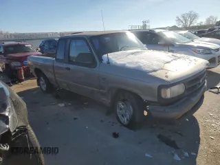 1995 Mazda B-Series 2WD Truck SE with VIN 4F4CR16U6STM30630, listed as a Copart auction lot 88343435 with 191,205 mi miles and Salvage Title. Bid and sale history available at carsss.com. Image 4.
