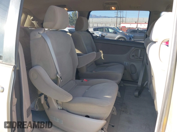 2005 Toyota Sienna LE with VIN 5TDBA23C75S032357, listed as a IAAI auction lot 41637161 with 169,415 mi miles. Bid and sale history available at carsss.com. Image 8.
