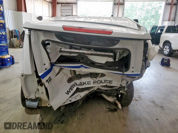 2020 Chevrolet Tahoe Commercial with VIN 1GNLCDEC4LR257930, listed as a Copart auction lot 57886125 with 58,612 mi miles and Salvage title. Bid and sale history available at DreamBid. Image 6.
