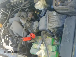 2005 Ford Escape XLT с VIN 1FMCU93165KE40709, выставлен на аукционе IAAI как лот 43190557 с пробегом 201 720 миль миль и . История ставок и продаж доступна на DreamBid. Изображение 12.