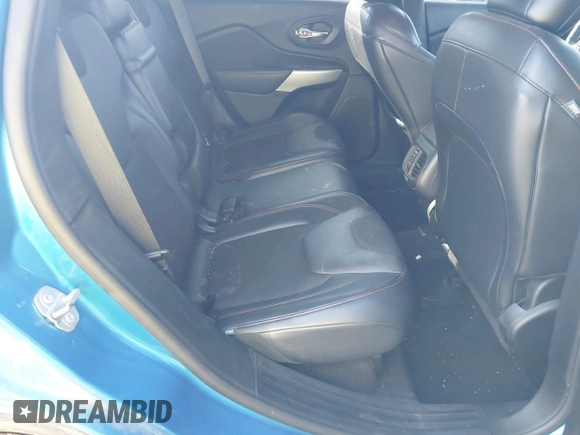 2018 Jeep Cherokee Trailhawk with VIN 1C4PJMBB2JD569069, listed as a IAAI auction lot 41651023 with 80,201 mi miles. Bid and sale history available at carsss.com. Image 8.