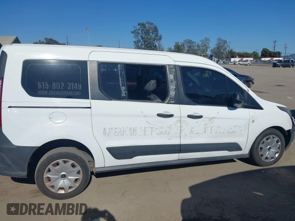 2015 Ford Transit Connect XL z VIN NM0GE9E74F1175703, wystawiony jako IAAI lot #42335351 z przebiegiem 416 622 mil mil oraz . Historia ofert i sprzedaży dostępna na DreamBid. Obrazek 13.
