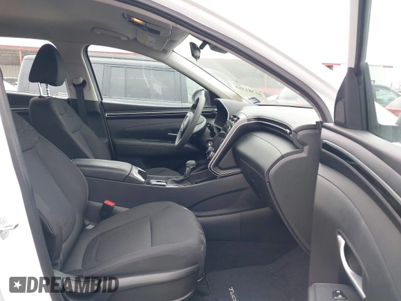2024 Hyundai Tucson SE with VIN 5NMJA3DE7RH320552, listed as a IAAI auction lot 41381385 with 17,077 mi miles and . Bid and sale history available at DreamBid. Image 5.