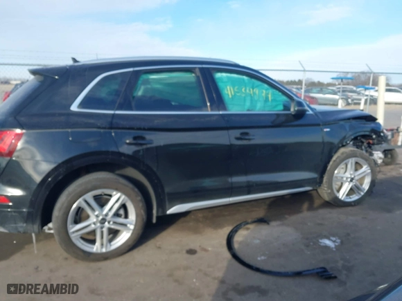 2024 Audi Q5 S line Premium Plus with VIN WA1E2AFY7R2021443, listed as a IAAI auction lot 41534974 with 7,512 mi miles. Bid and sale history available at carsss.com. Image 13.