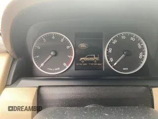 2010 Land Rover LR4 HSE with VIN SALAM2D40AA525XXX, listed as a Copart auction lot 63040085 with 119,198 mi miles and Clean title. Bid and sale history available at DreamBid. Image 8.