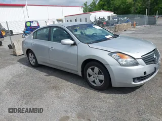 2008 Nissan Altima SL with VIN 1N4AL21E78N542895, listed as a IAAI auction lot 42122727 with Not Provided miles and . Bid and sale history available at carsss.com. Image 1.
