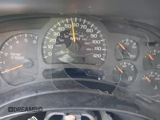 2004 Chevrolet Suburban LT z VIN 3GNFK16T44G206586, wystawiony jako IAAI lot #41480840 z przebiegiem Nie podano mil oraz . Historia ofert i sprzedaży dostępna na DreamBid. Obrazek 7.