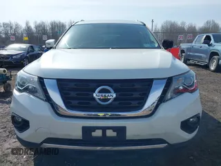 2017 Nissan Pathfinder SV with VIN 5N1DR2MM7HC610550, listed as a IAAI auction lot 41797183 with 54,071 mi miles. Bid and sale history available at carsss.com. Image 12.