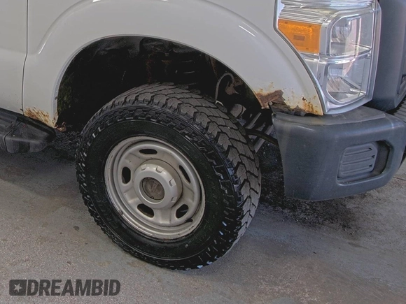 2012 Ford F-250 XL with VIN 1FDBF2B65CEC50857, listed as a IAAI auction lot 42829710 with 131,437 mi miles and . Bid and sale history available at DreamBid. Image 13.
