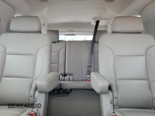 2020 Chevrolet Suburban LT z VIN 1GNSKHKC7LR170324, wystawiony jako Copart lot #55577325 z przebiegiem 82 602 mil mil oraz Nie do naprawy • Non repairable. Historia ofert i sprzedaży dostępna na DreamBid. Obrazek 10.