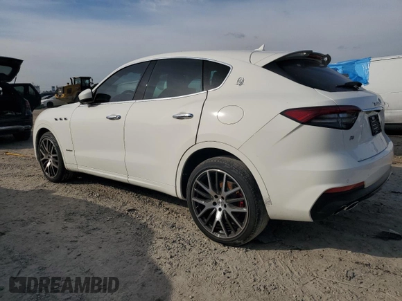 2021 Maserati Levante GranSport with VIN ZN661XUS8MX379725, listed as a Copart auction lot 82186843 with 0 mi miles. Bid and sale history available at carsss.com. Image 2.