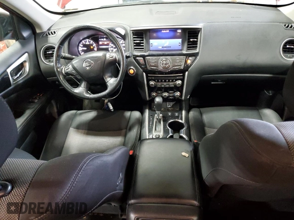 2018 Nissan Pathfinder SL z VIN 5N1DR2MMXJC656198, wystawiony jako Copart lot #85057734 z przebiegiem 144 725 mil mil oraz Szkoda całkowita • Salvage title. Historia ofert i sprzedaży dostępna na DreamBid. Obrazek 8.