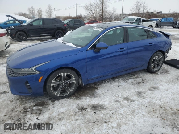 2021 Kia K5 EX with VIN 5XXG34J27MG028055, listed as a Copart auction lot 43933715 with 83,989 mi miles and Salvage Title. Bid and sale history available at carsss.com. Image 1.