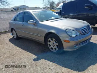 2006 Mercedes-Benz C 280 Luxury with VIN WDBRF54H26A892630, listed as a IAAI auction lot 41733945 with 193,041 mi miles and . Bid and sale history available at DreamBid. Image 1.