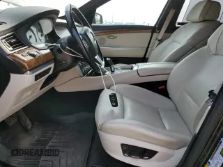2010 BMW 5 Series GT 550i xDrive with VIN WBASP4C52AC341206, listed as a Copart auction lot 67741884 with 210,286 mi miles and Clean Title. Bid and sale history available at carsss.com. Image 7.