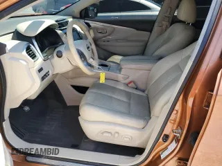 2016 Nissan Murano SV z VIN 5N1AZ2MG1GN145845, wystawiony jako Copart lot #53583945 z przebiegiem 104 065 mil mil oraz Szkoda całkowita • Salvage title. Historia ofert i sprzedaży dostępna na DreamBid. Obrazek 7.