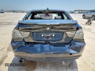 2010 BMW 3 Series 328i z VIN WBAPH5G53ANM71003, wystawiony jako Copart lot #60752595 z przebiegiem Nie podano mil oraz Szkoda całkowita • Salvage title. Historia ofert i sprzedaży dostępna na DreamBid. Obrazek 6.