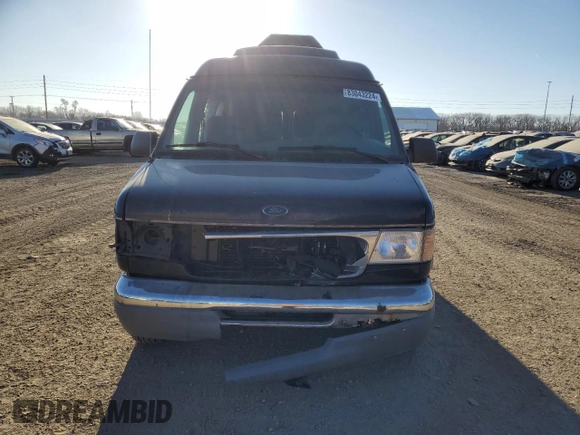 1997 Ford Econoline Commercial z VIN 1FDEE14L6VHB06605, wystawiony jako Copart lot #83043224 z przebiegiem 207 938 mil mil oraz Szkody całkowita. Historia ofert i sprzedaży dostępna na DreamBid. Obrazek 5.