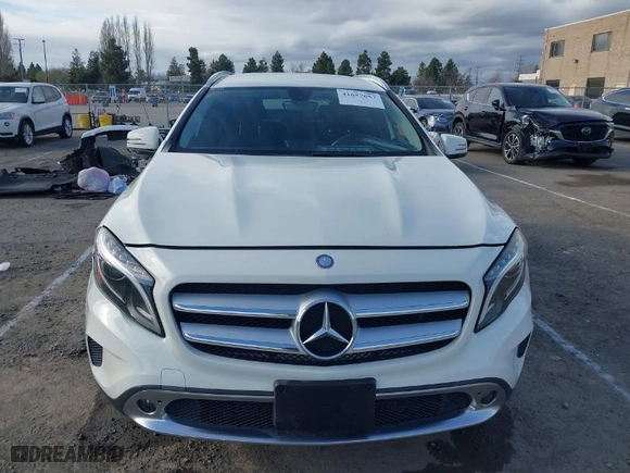 2015 Mercedes-Benz GLA-Class GLA 250 with VIN WDCTG4GB1FJ089324, listed as a IAAI auction lot 41657657 with NaN miles. Bid and sale history available at carsss.com. Image 12.
