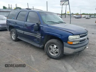 2002 Chevrolet Tahoe LS с VIN 1GNEC13Z12R178048, выставлен на аукционе IAAI как лот 42051509 с пробегом Не указан миль и . История ставок и продаж доступна на DreamBid. Изображение 1.
