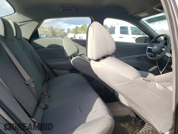 2024 Hyundai Elantra SE with VIN KMHLL4DG3RU794576, listed as a Copart auction lot 43931935 with 2,194 mi miles and Salvage title. Bid and sale history available at DreamBid. Image 10.
