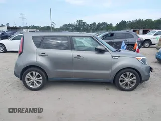 2016 Kia Soul + with VIN KNDJP3A52G7400770, listed as a IAAI auction lot 42105506 with 109,300 mi miles. Bid and sale history available at carsss.com. Image 13.
