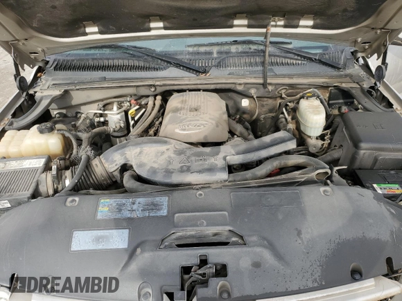 2005 Chevrolet Suburban Z71 with VIN 3GNFK16ZX5G110659, listed as a Copart auction lot 51700115 with 223,329 mi miles and Salvage title. Bid and sale history available at DreamBid. Image 12.
