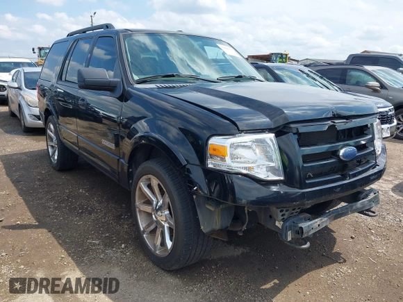 2008 Ford Expedition SSV with VIN 1FMFU16598LA82839, listed as a IAAI auction lot 39646505 with 282,187 mi miles and . Bid and sale history available at DreamBid. Image 1.