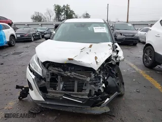 2022 Nissan Kicks S with VIN 3N1CP5BV3NL511472, listed as a IAAI auction lot 41434820 with 1 mi miles. Bid and sale history available at carsss.com. Image 13.