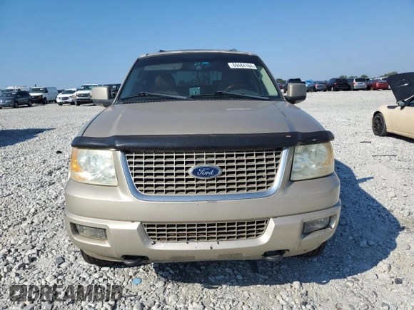2005 Ford Expedition Limited with VIN 1FMFU20575LA08085, listed as a Copart auction lot 69484164 with 207,294 mi miles and Non Repairable. Bid and sale history available at carsss.com. Image 5.