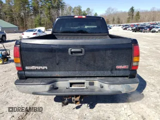 2006 GMC Sierra 1500 Work Truck z VIN 1GTEK19B96E203149, wystawiony jako Copart lot #52455995 z przebiegiem 147 476 mil mil oraz Czysty tytuł • Clean title. Historia ofert i sprzedaży dostępna na DreamBid. Obrazek 6.
