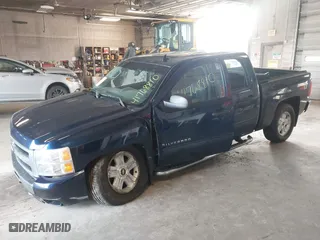 2011 Chevrolet Silverado 1500 LT with VIN 3GCPKSE37BG296592, listed as a IAAI auction lot 41768810 with 151,277 mi miles. Bid and sale history available at carsss.com. Image 17.