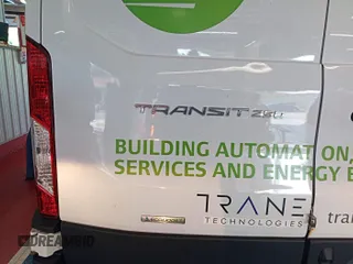 2020 Ford Transit z VIN 1FTBR1YG6LKA35821, wystawiony jako IAAI lot #42727394 z przebiegiem 86 896 mil mil oraz . Historia ofert i sprzedaży dostępna na DreamBid. Obrazek 25.