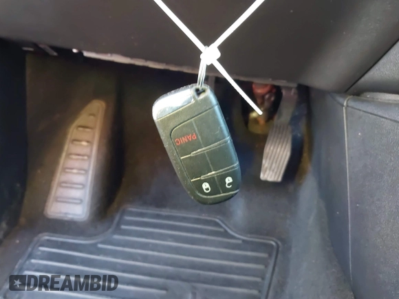 2018 Jeep Renegade Latitude with VIN ZACCJABB4JPJ03414, listed as a IAAI auction lot 41802992 with 83,160 mi miles and . Bid and sale history available at DreamBid. Image 11.