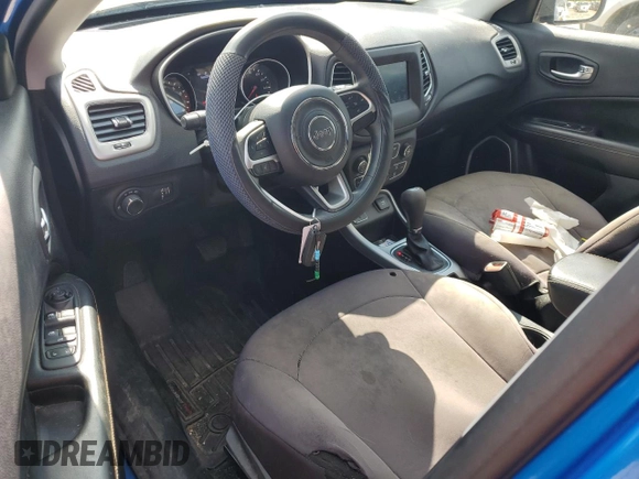 2019 Jeep Compass Sport z VIN 3C4NJCAB4KT699479, wystawiony jako Copart lot #57969445 z przebiegiem 97 621 mil mil oraz Szkoda całkowita • Salvage title. Historia ofert i sprzedaży dostępna na DreamBid. Obrazek 8.
