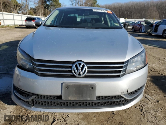 2014 Volkswagen Passat S w/Nav with VIN 1VWAP7A36EC019494, listed as a Copart auction lot 41654365 with 95,322 mi miles and Salvage Title. Bid and sale history available at carsss.com. Image 5.