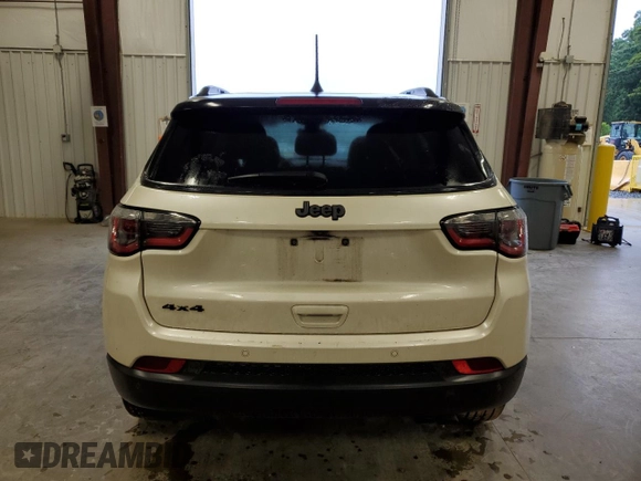 2019 Jeep Compass Limited with VIN 3C4NJDCB8KT729537, listed as a Copart auction lot 57814315 with 67,484 mi miles and Salvage title. Bid and sale history available at DreamBid. Image 6.