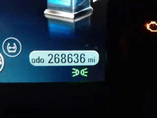 2013 Chevrolet Volt with VIN 1G1RD6E43DU148614, listed as a IAAI auction lot 41930039 with 268,636 mi miles. Bid and sale history available at carsss.com. Image 12.