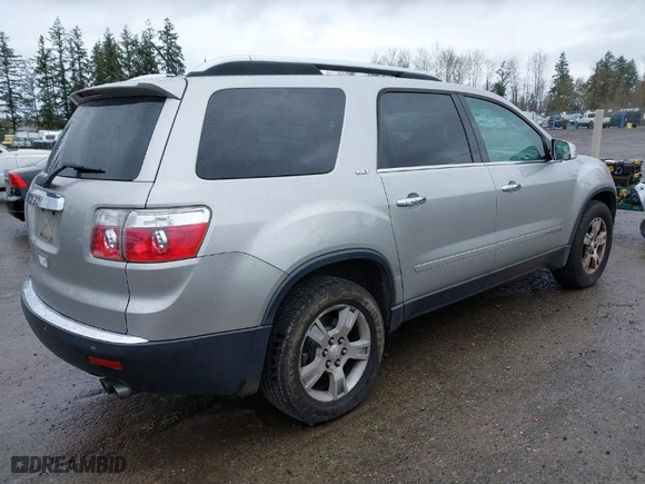 2007 GMC Acadia SLT with VIN 1GKER23707J147735, listed as a IAAI auction lot 41848178 with 201,082 mi miles. Bid and sale history available at carsss.com. Image 4.
