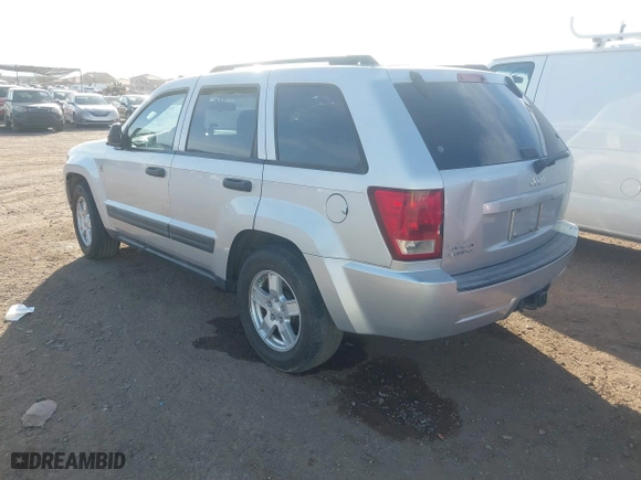 2006 Jeep Grand Cherokee Laredo with VIN 1J4HR48N46C309827, listed as a IAAI auction lot 41478173 with 179,278 mi miles. Bid and sale history available at carsss.com. Image 3.
