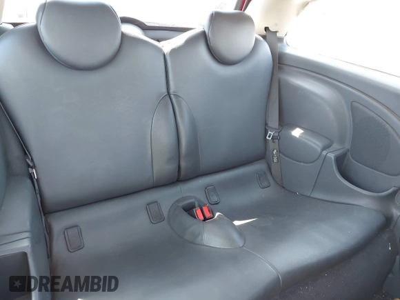 2004 MINI Hardtop with VIN WMWRC33484TC55840, listed as a IAAI auction lot 42088687 with 135,353 mi miles and . Bid and sale history available at DreamBid. Image 8.
